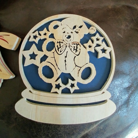 💥Handmade Christmas cutouts - Picture 2 of 5